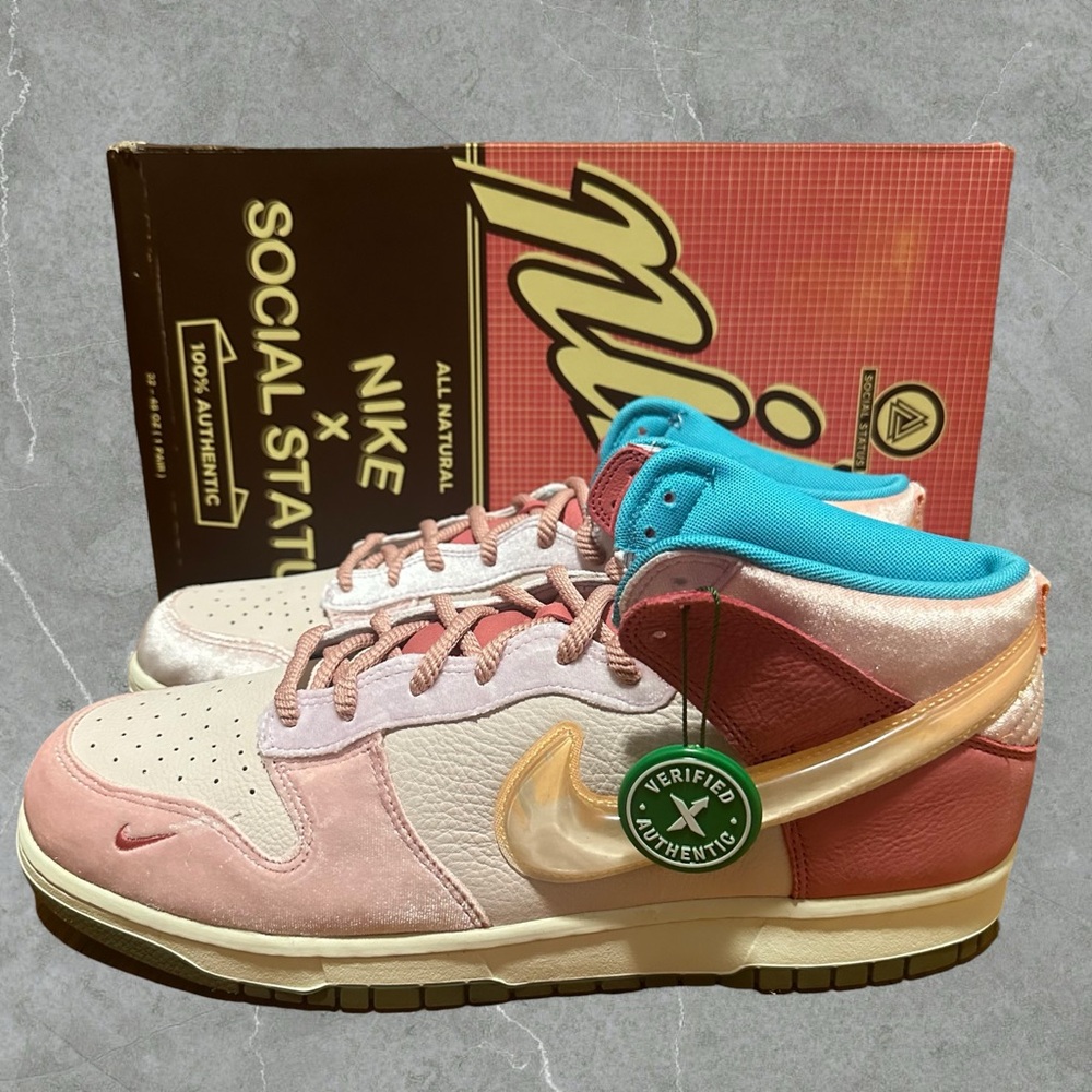 Social Status x Nike Dunk Mid Stawberry Milk 2021 Mens Size 14 Leather Suede New